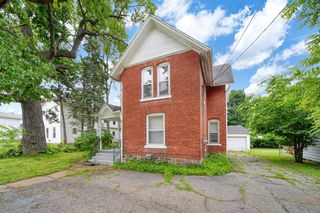 521 W  Ganson St, Jackson, MI 49201