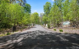 5 Weeks Rd, Ellijay, GA 30540