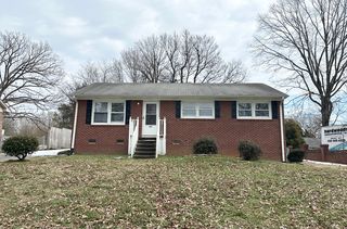 305 Clapp St, Graham, NC 27253