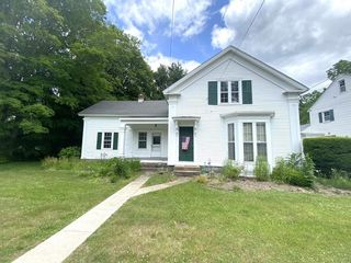 31 S  Main St, Belchertown, MA 01007