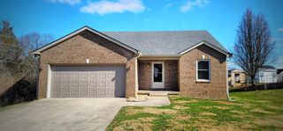 44 Lock View Ct, Frankfort, KY 40601