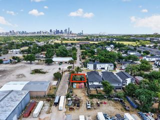 2823 Harston St, Dallas, TX 75212