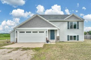 19927 Daggett Ave, Conklin, MI 49403
