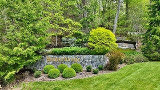 Stonehenge Pkwy, Lewisburg, WV 24901