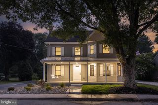 12 Burley St, Berlin, MD 21811
