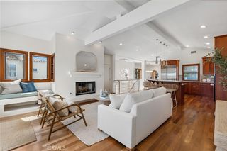 721 12th St, Manhattan Beach, CA 90266