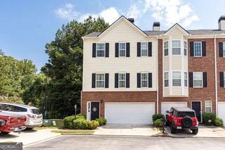 326 Eagle Tiff Dr, Sugar Hill, GA 30518
