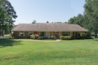 129 Blackgum St, Magnolia, AR 71753