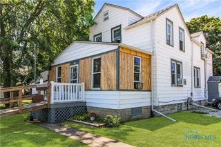 1120 S  Lake St, Gypsum, OH 43433