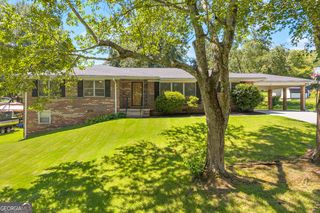 38 Julia Ln, Toccoa, GA 30577