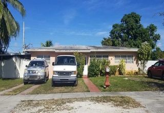 779 W  64th Dr, Hialeah, FL 33012
