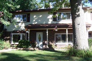 2206 E  12th St, Des Moines, IA 50316