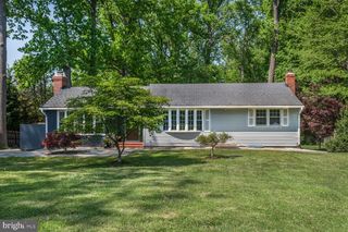ハウス House  M.D 17512 Ashton Green Dr, Sandy Spring, MD 20860 | Redfin