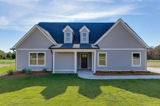 129 Creek Stone Dr, Hartwell, GA 30643