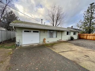 603 N  Ross Ln, Medford, OR 97501