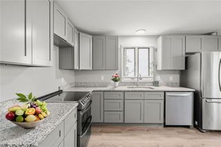 99 W  Park St, Providence, RI 02908