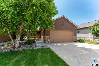 8013 S  Copper Ridge Rd, Sioux Falls, SD 57108