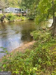 73 Peaceful Cove Ln, Franklin, NC 28734