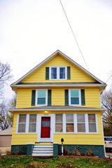 2005 E  29th St, Des Moines, IA 50317