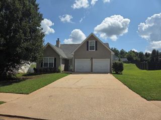 45 Robertford Dr, Covington, GA 30016
