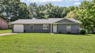 1221 Patton Pl, Oak Grove, KY 42262