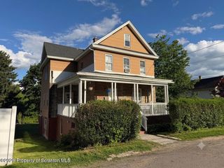 2326 Durkin Ave, Scranton, PA 18508