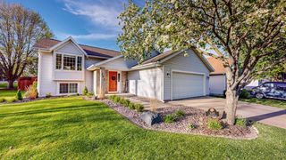 335 19th St SW, Rochester, MN 55902