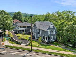 601 E  State St #D, Ithaca, NY 14850