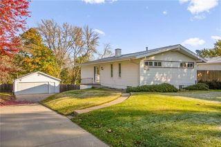 1628 E  Virginia Ave, Des Moines, IA 50320