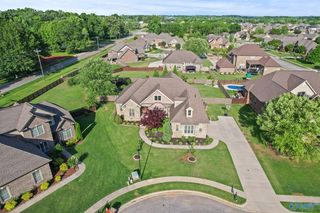 14926 Gables End Dr, Athens, AL 35613