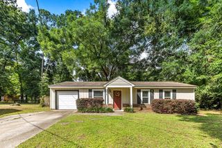 5817 Jodphur Ct, Tallahassee, FL 32303