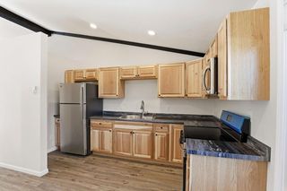 957 Beta Dr, Neenah, WI 54956
