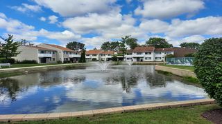 3900 Bayside Dr #3, Palatine, IL 60074