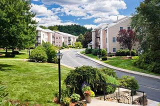 55 Waterfall Dr #48-H, Canton, MA 02021