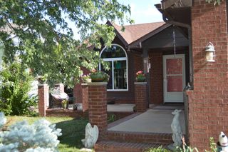 409 Valley Park Dr, Valley Center, KS 67147