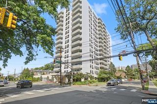 1600 Center Ave #1A, Fort Lee, NJ 07024