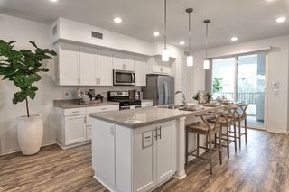 16250 Homecoming Dr #2066, Chino, CA 91708
