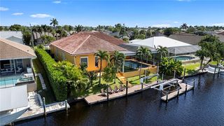 5024 SW 8th PL, Cape Coral, FL 33914