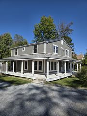 42 Williams St, Manchester, VT 05254