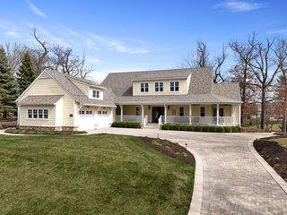 35 Edinburgh St, Valparaiso, IN 46385