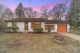 762 Glendale St, Jackson, MI 49203