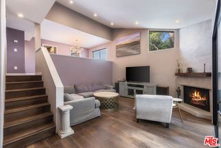 15161 Magnolia Blvd #F, Sherman Oaks, CA 91403