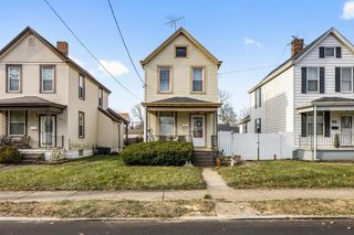 303 Central Ave, Lockland, OH 45215