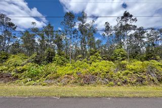 Mokuna St #1997, Volcano, HI 96785