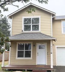 9323 4th Ave W, Everett, WA 98204
