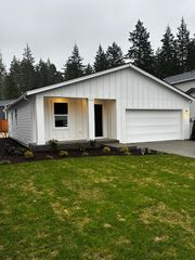 311 NE Belfair Station Dr, Belfair, WA 98528