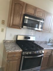 333 2nd Ave #37, Lyndhurst, NJ 07071