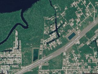 108 NASSAU Avenue, Satsuma, FL 32189