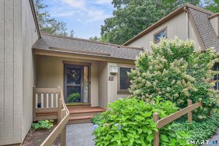 33 Great Meadow Lane #33, Avon, CT 06001
