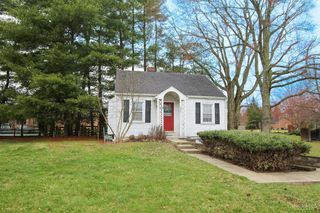 9287 E  Kemper Rd, Loveland, OH 45140